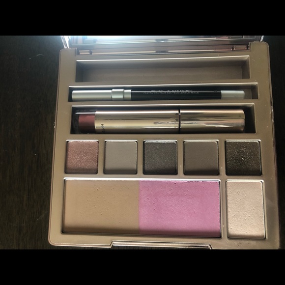 Urban decay f🔥 - Picture 3 of 5